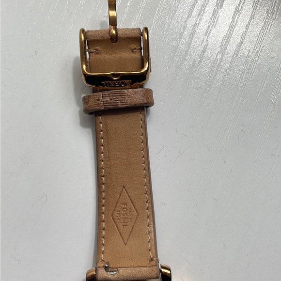 Fossil Women’s Watch - Picture 4 of 7